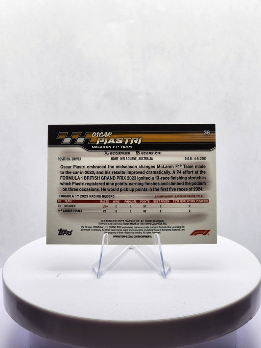 Oscar Piastri - Foil Car Image #38